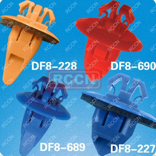 日成連接器多層尼龍鉚釘