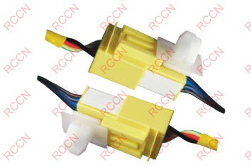 日成連接器多層尼龍鉚釘